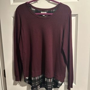 Maroon sweater with plaid detailing
